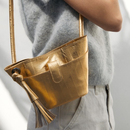 Petal mini shoulder bag (gold)